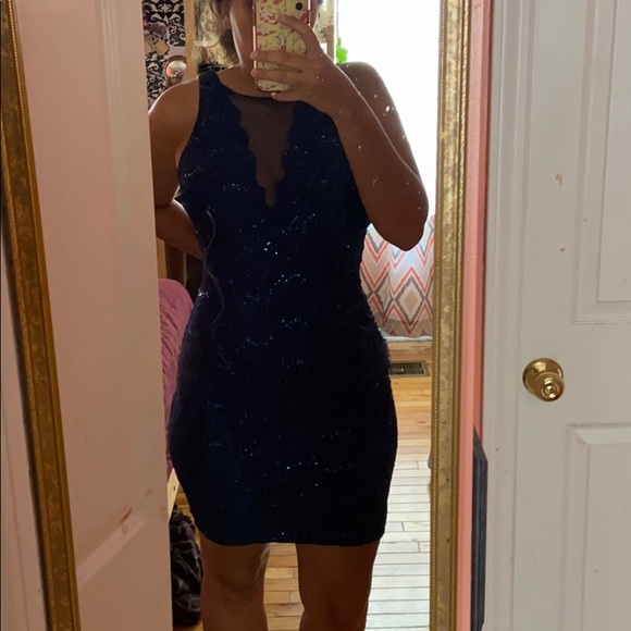 Form Fitting Navy Blue Formal Dress - Picture 4 of 5